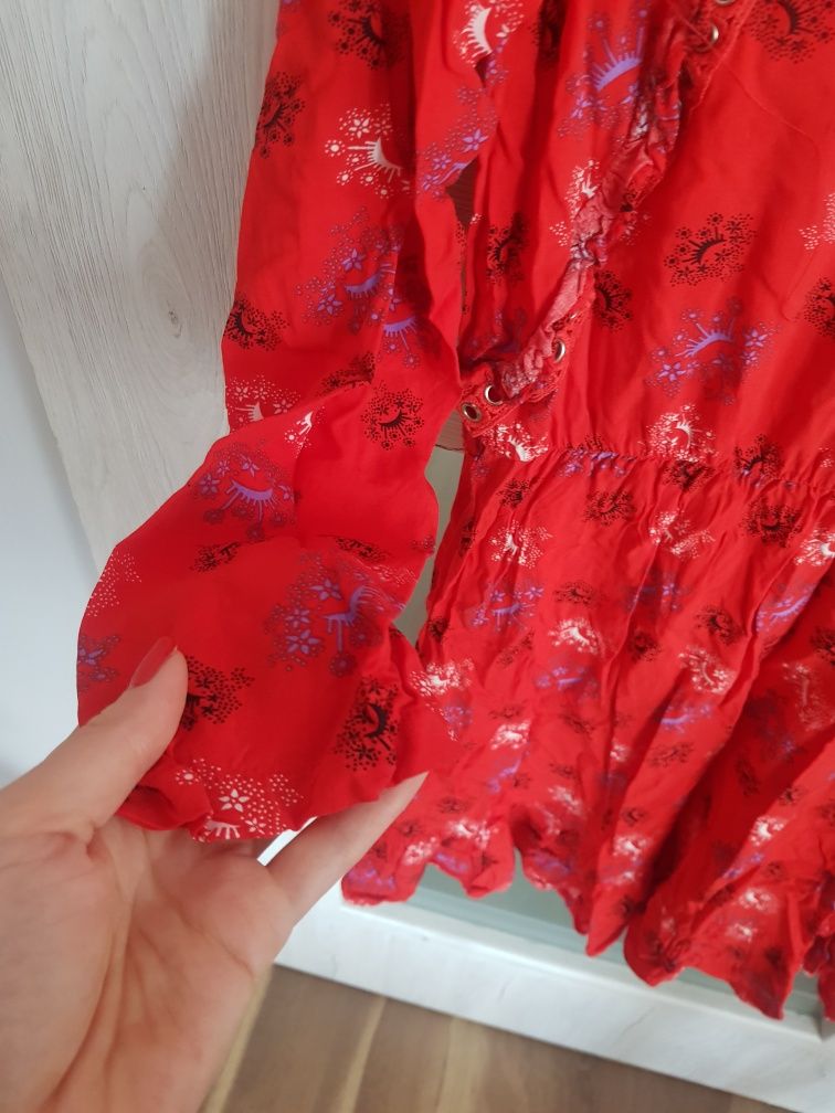 Sukienka czerwona r.M rue de Femme piękna modna z falbankami