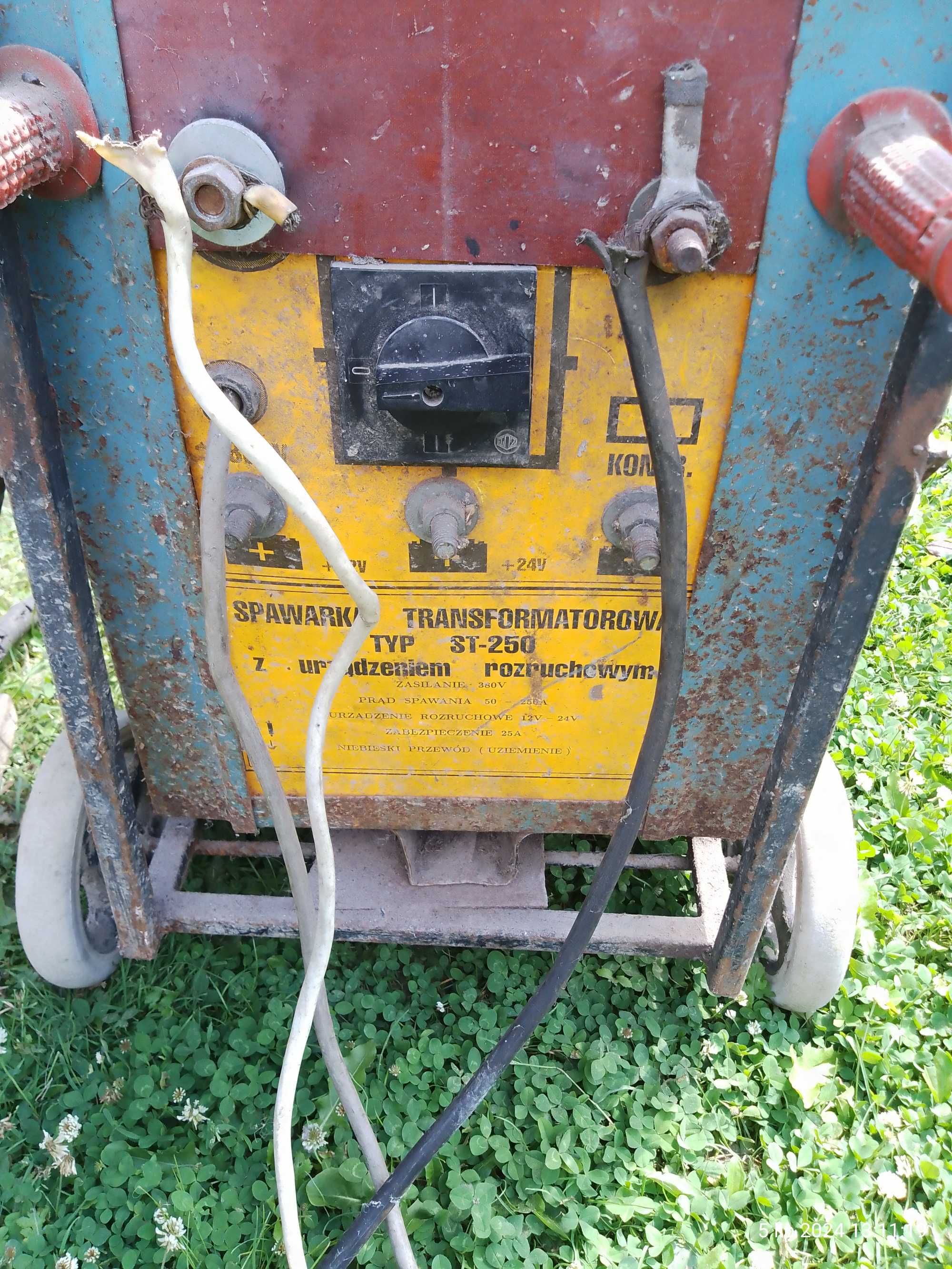 Spawarka transformatorowa, ST-250 z rozruchem.