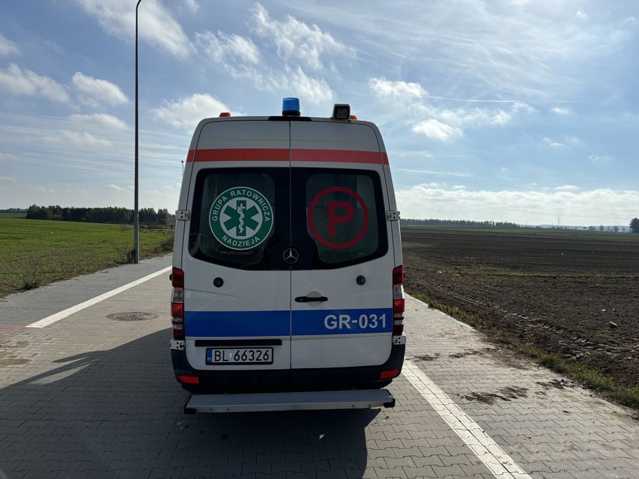 Mercedes sprinter 2.2 2009 ambulans karetka kamper