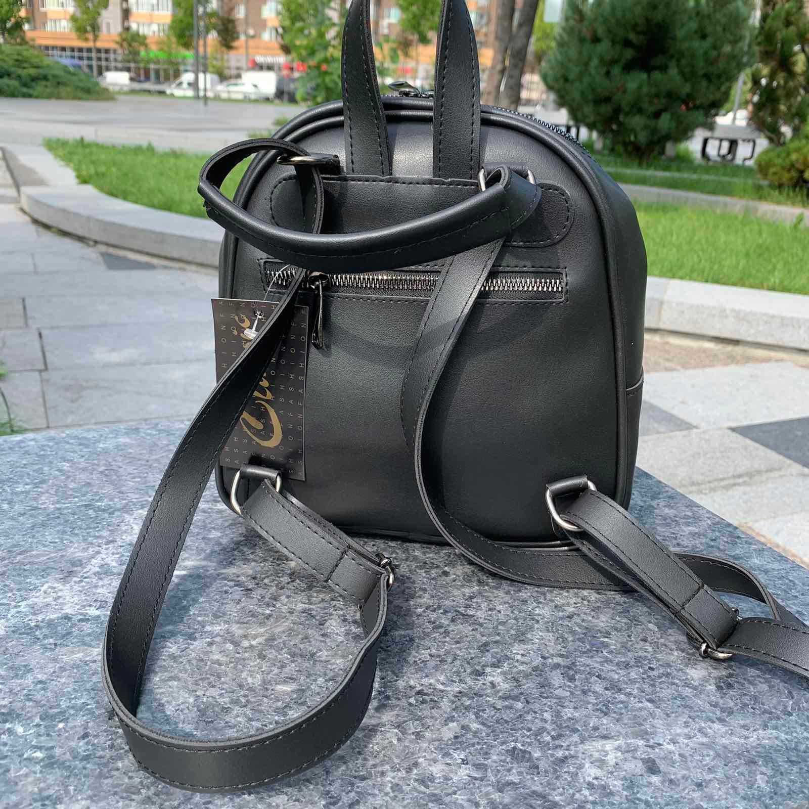 Женский мини рюкзак сумка рептилия змеиный черный сумка-рюкзак