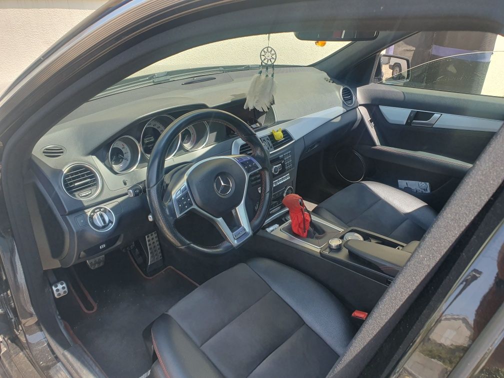 Mercedes c220 avantegard diesel