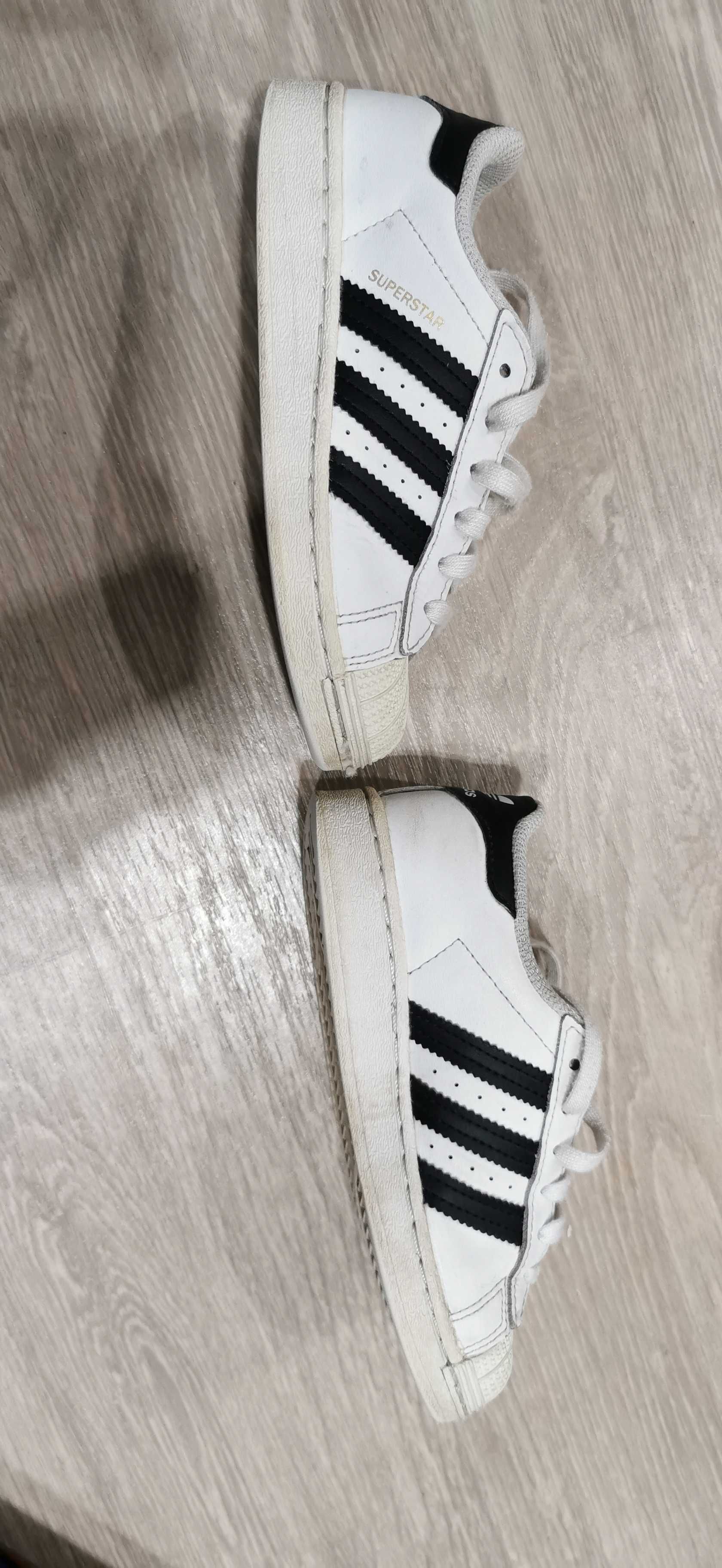 Buty Adidas Superstar roz. 30