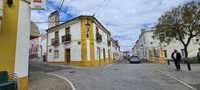 Casa bi-centenária em Avis, vila da Ordem Militar de Avis