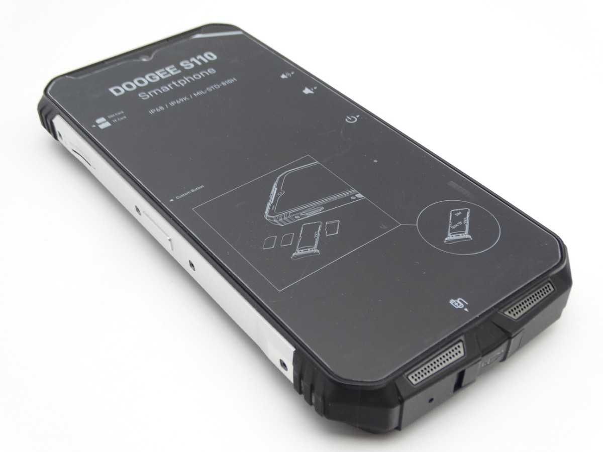 Smartfon DooGee S110 Pancerny 12+10/256GB 10800mAh Srebrny Pancerny