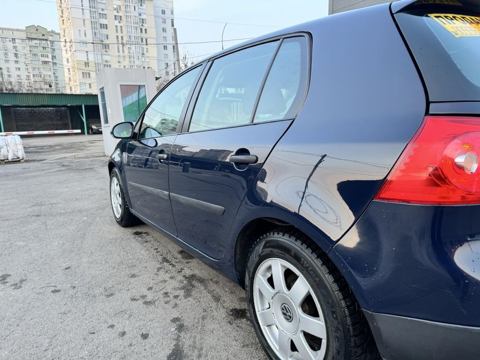 Продам Фольксваген Гольф 5 в хорошем тех состоянии