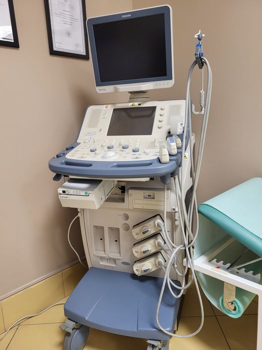 Ultrasonograf aparat USG Toshiba Xario 660a
