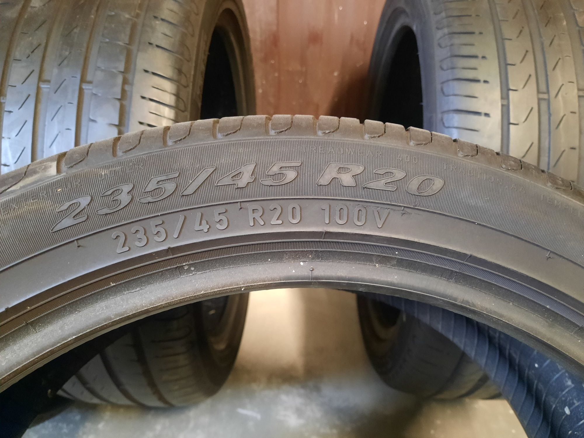 4 opony 235/45 R20 Pirelli  Scorpion verde