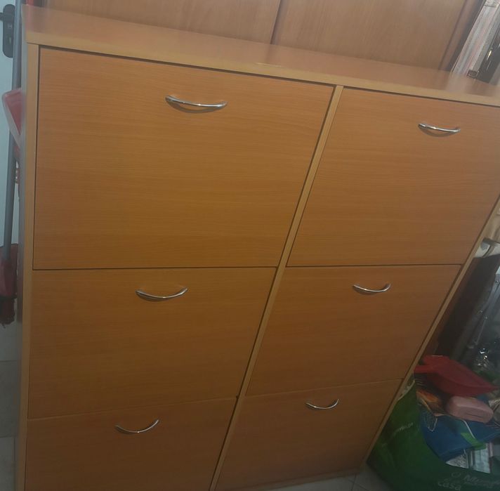 Sapateira - 6 gavetas 30€