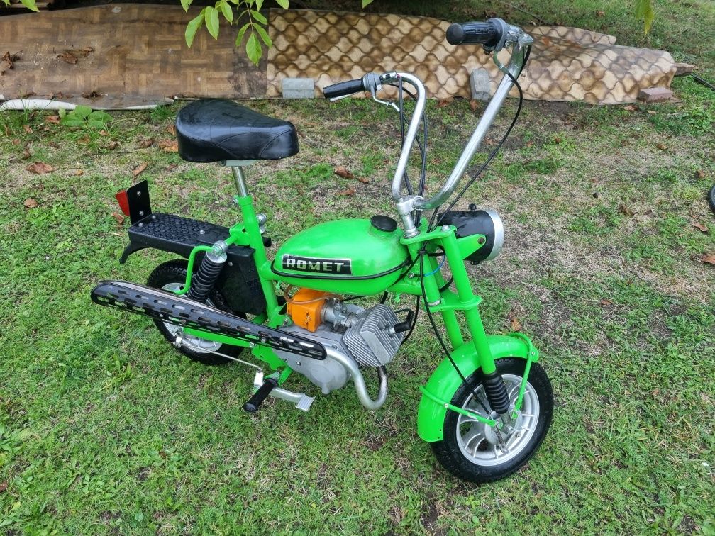 Ładna motorynka m1 romet pony dezamet