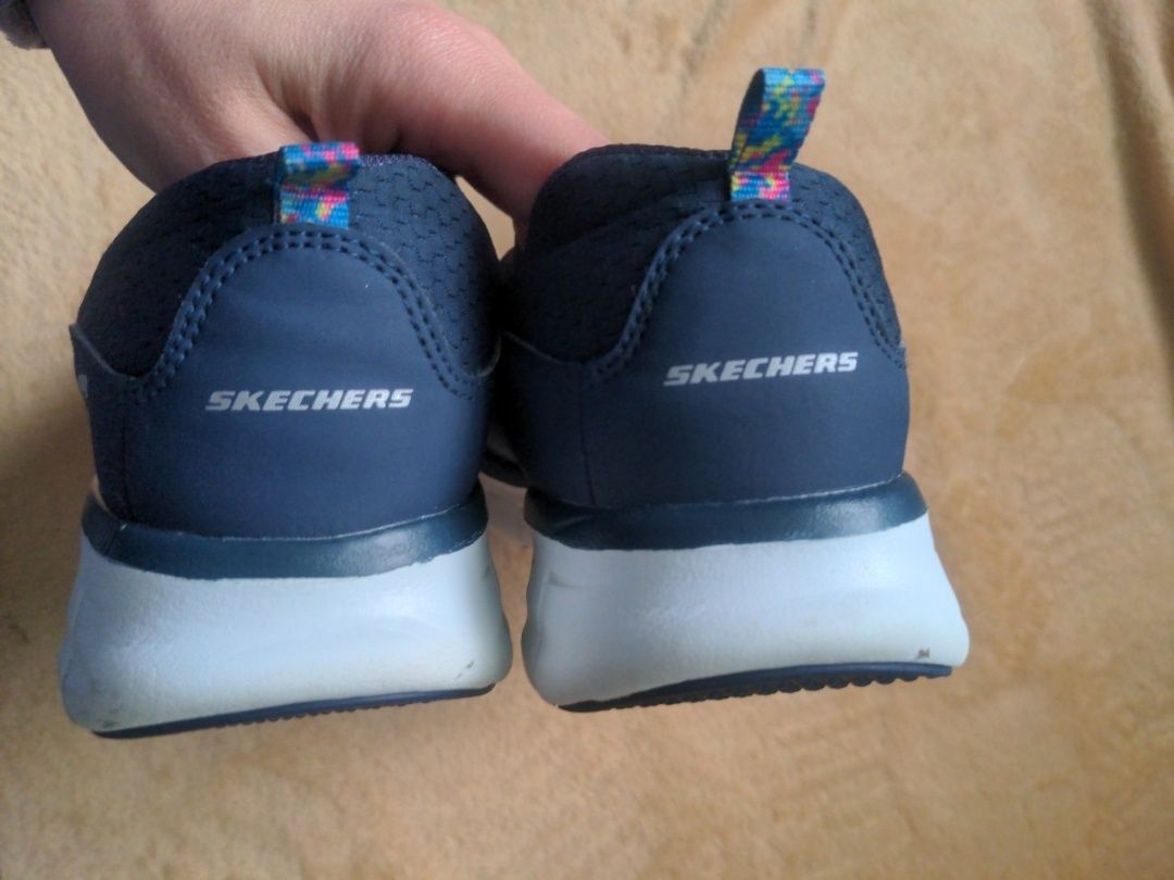 жіночі мокасіни кросівки Skechers