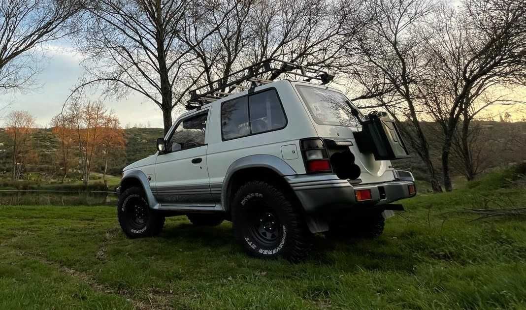 PAJERO 2.5 tdi GLS mk2