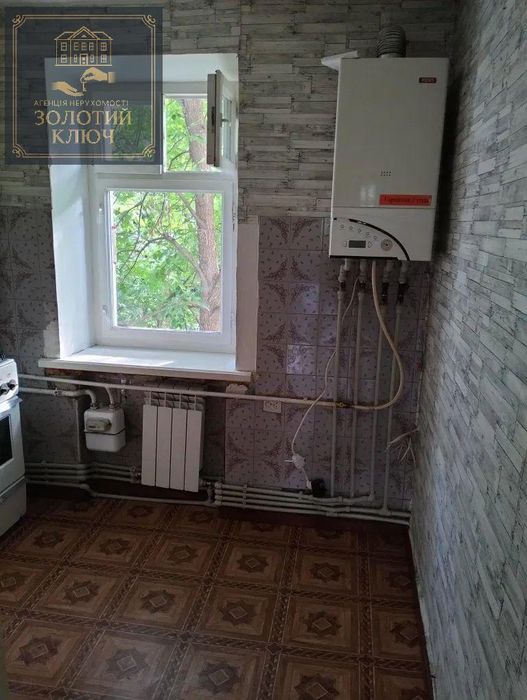 Продаж 2 кімнатної квартири район Попова.2 поверх