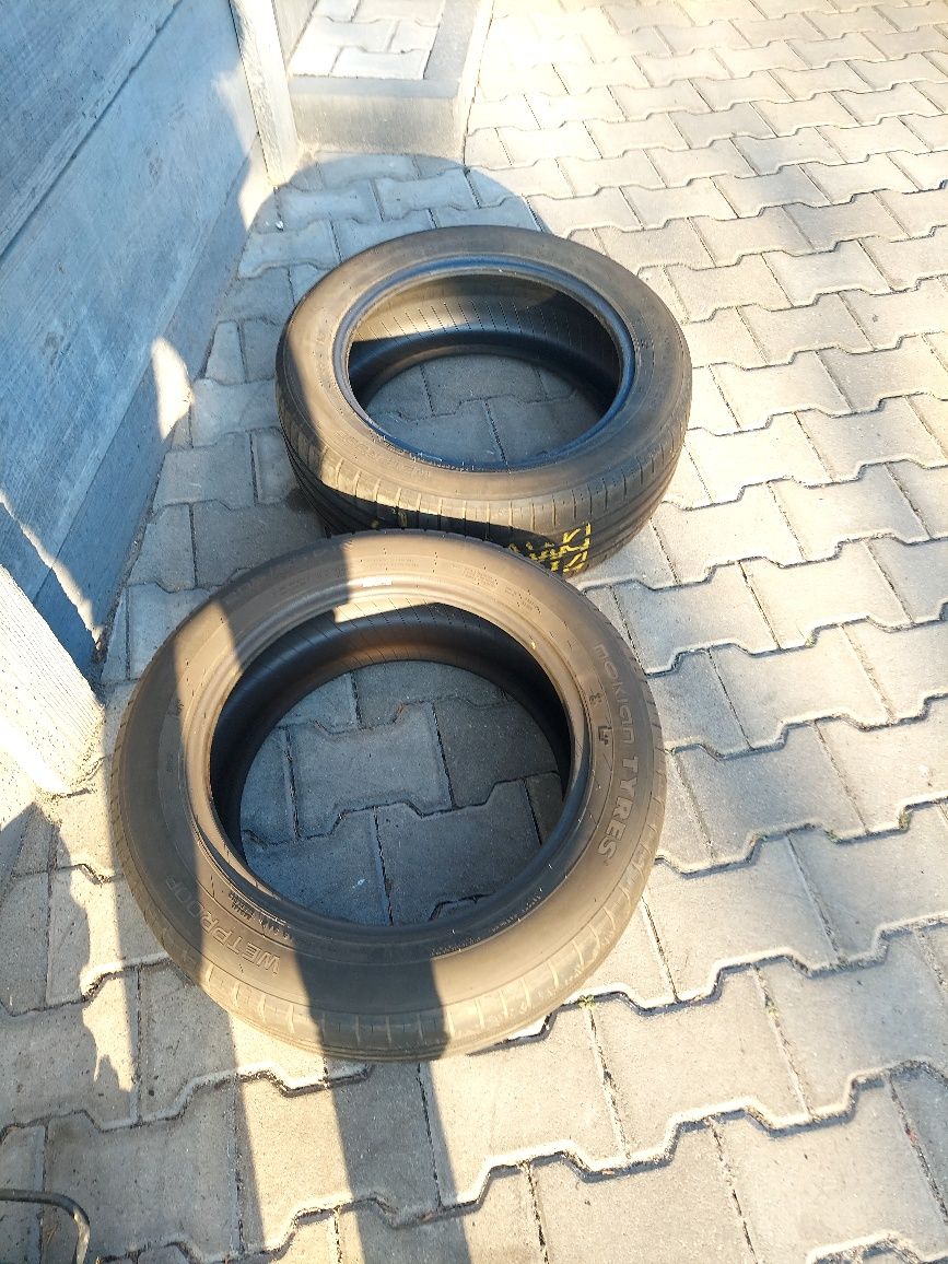 Sprzedam 2 opony letnie nokian 205/55 R16.
