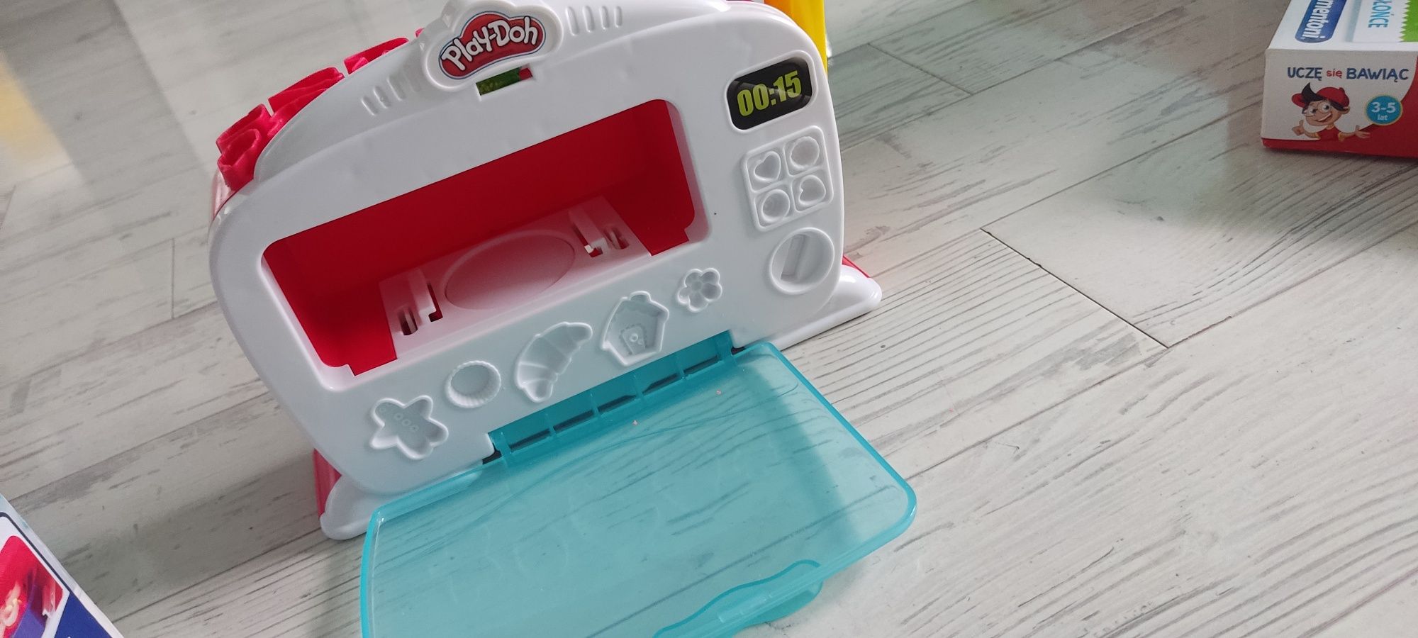 Play-Doh Kitchen Kuchania dziecięca w zestawie baterie