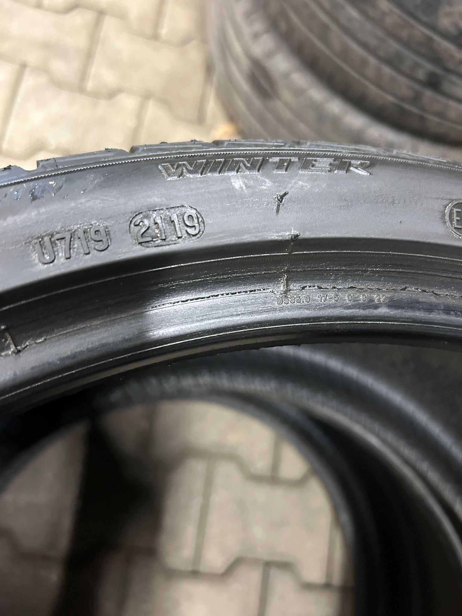 Pirelli 285/30R21 100W SottoZero 3