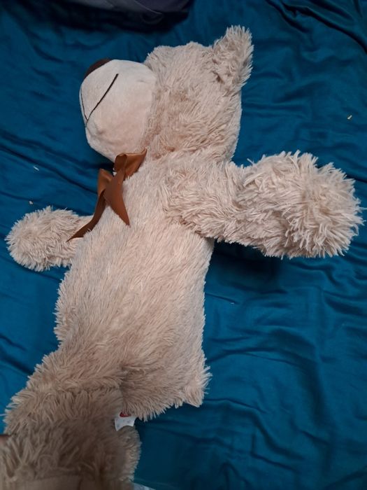 Pluszak miś beżowy i pluszak z bajki stich