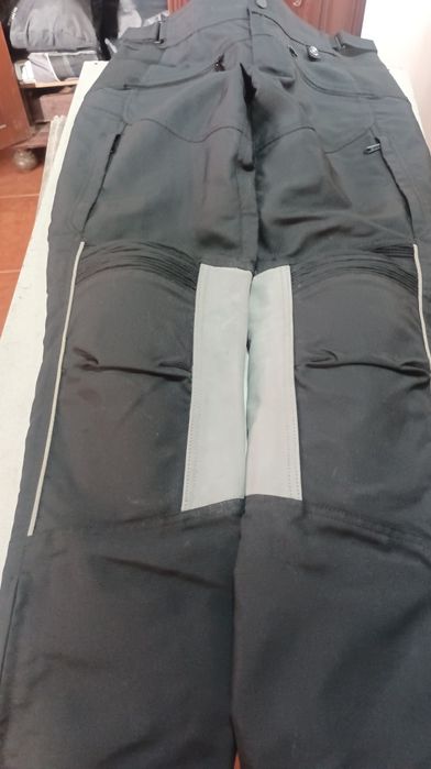 Vestuário e calçado motard em grandes marcas e pouco uso