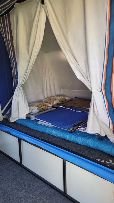 Atrelado Tenda em excelentes condições