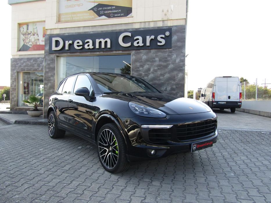 Porsche Cayenne S E-Hybrid