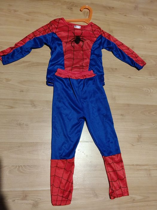 Strój Spiderman 4/5 lat