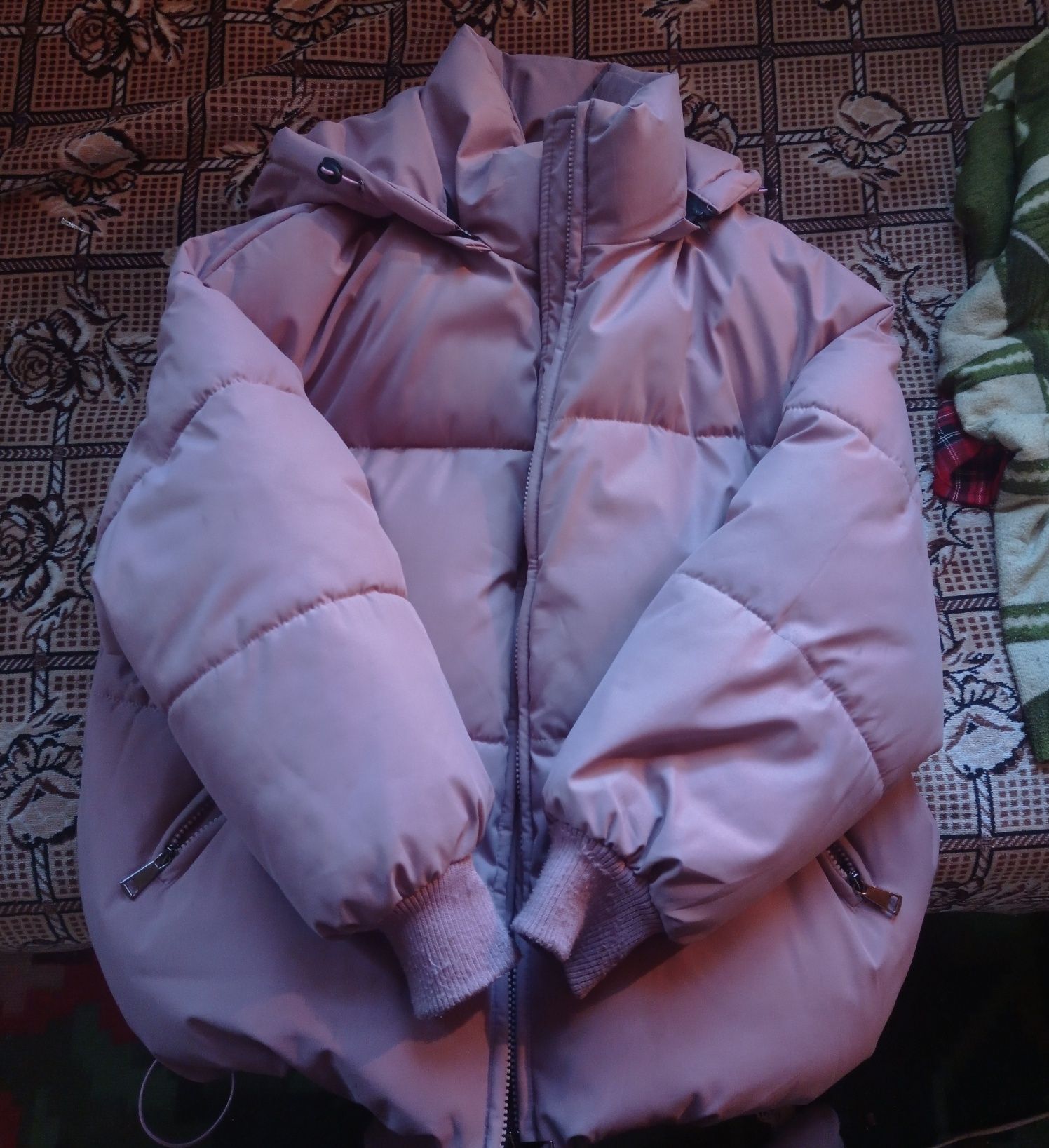 Курточка розовая HAIZIYUAN