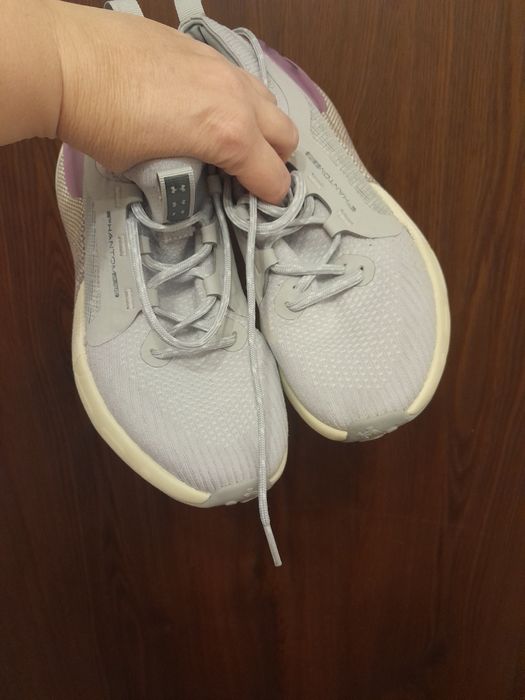 Under armour rozmiar 40