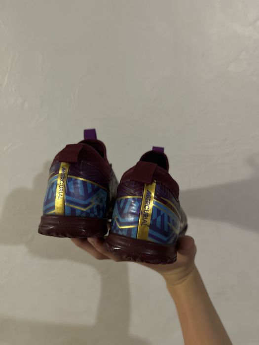 Сороконожкі nike airzoom