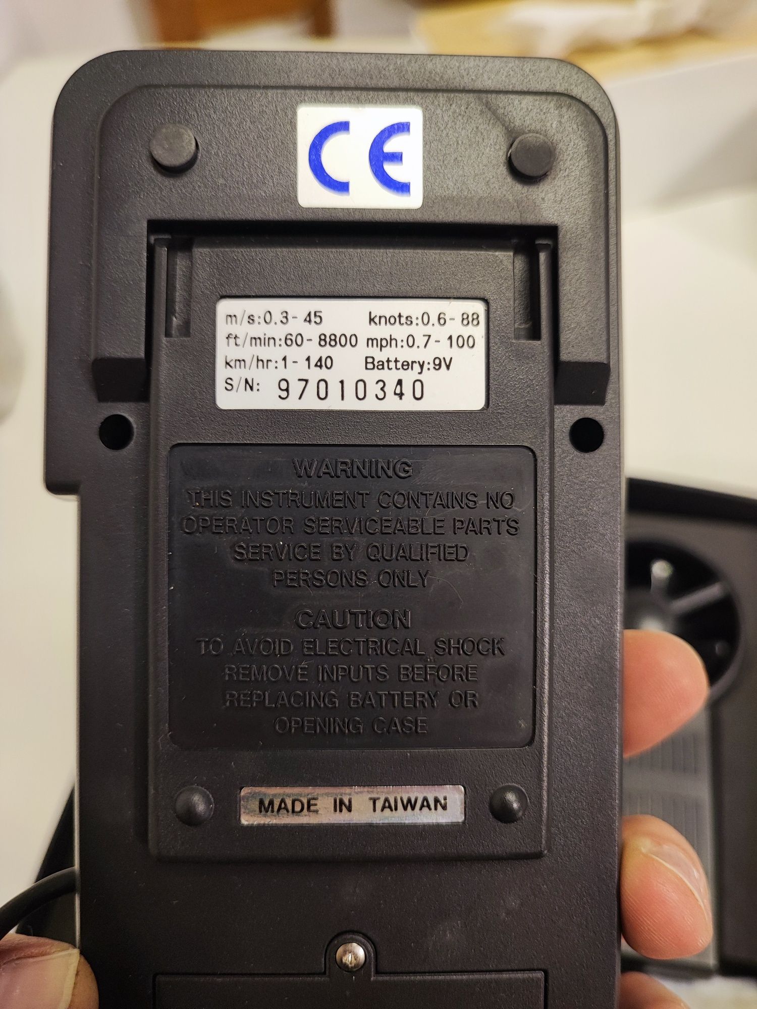 Wiatromierz PROVA AVM-01 cyfrowy