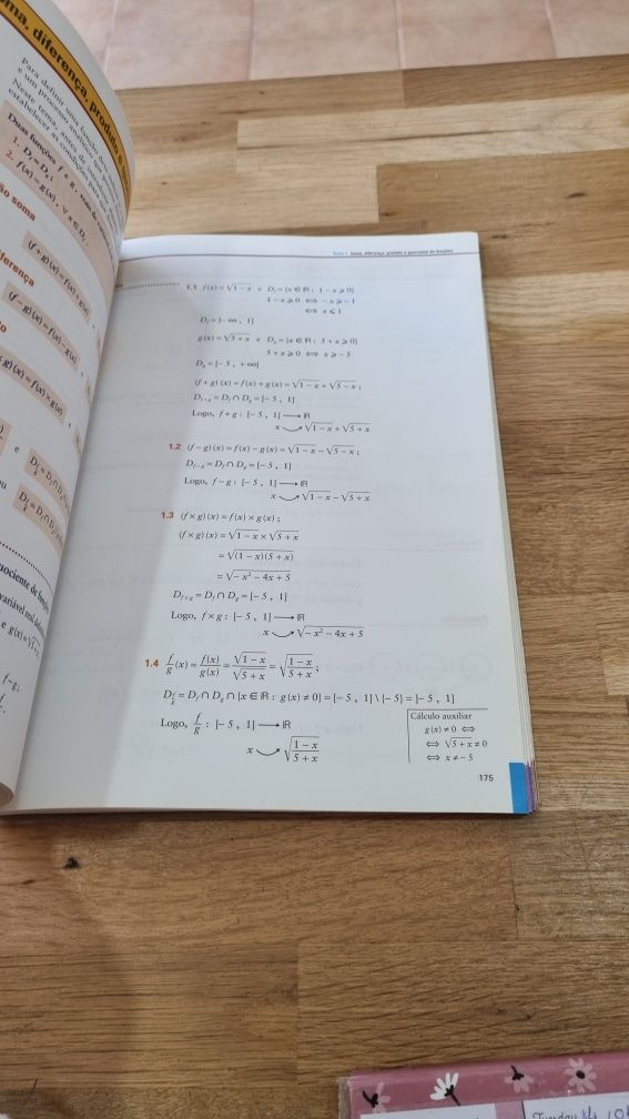 Exercícios de matemática A 11 ano