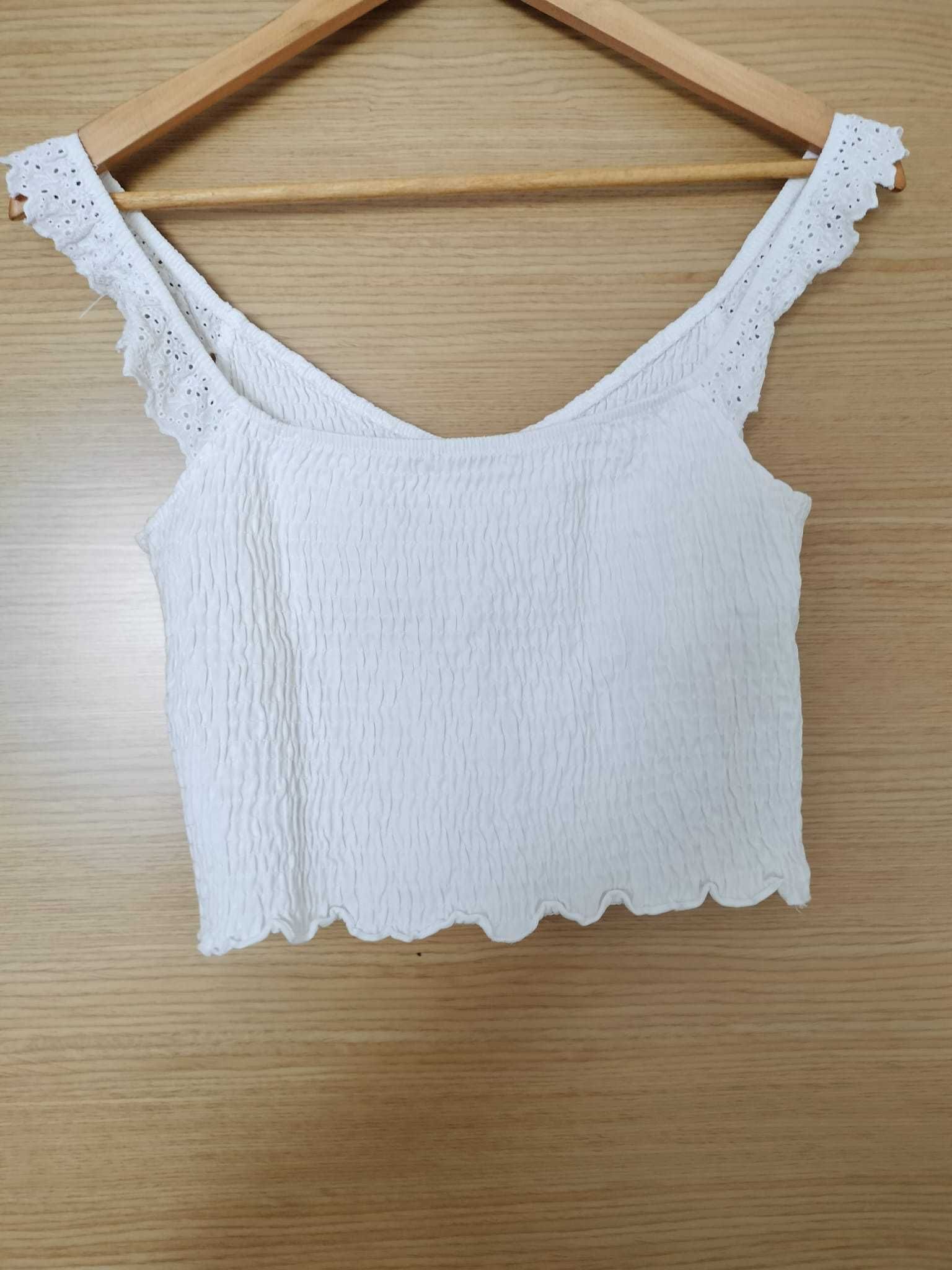 Top curto Stradivarius