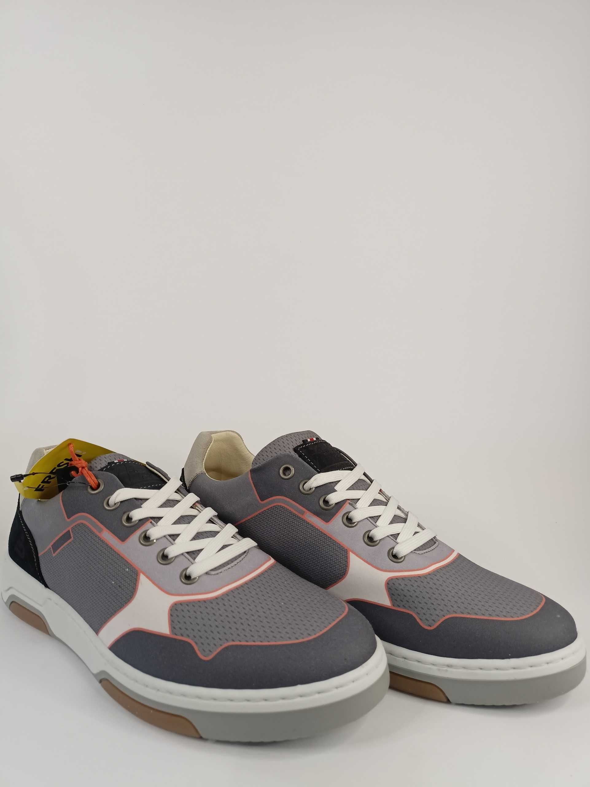 Bullboxer Buty sneakersy męskie sportowe r. 42