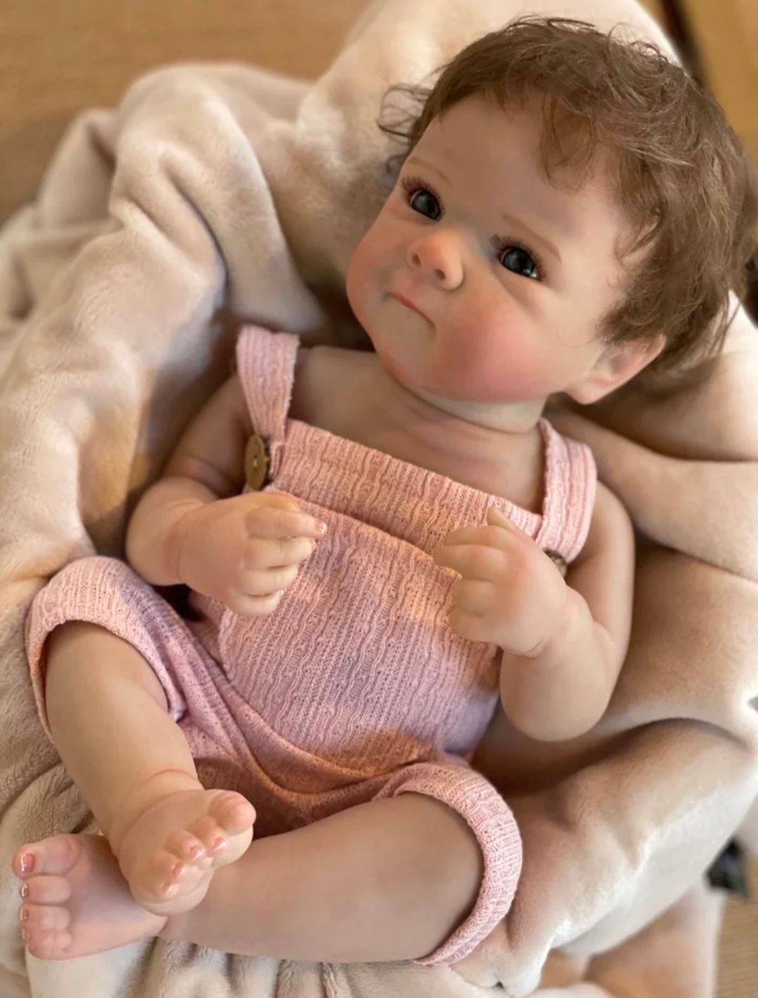 Realistyczna lalka Reborn z akcesoriami cała z silikonu do kąpieli Now