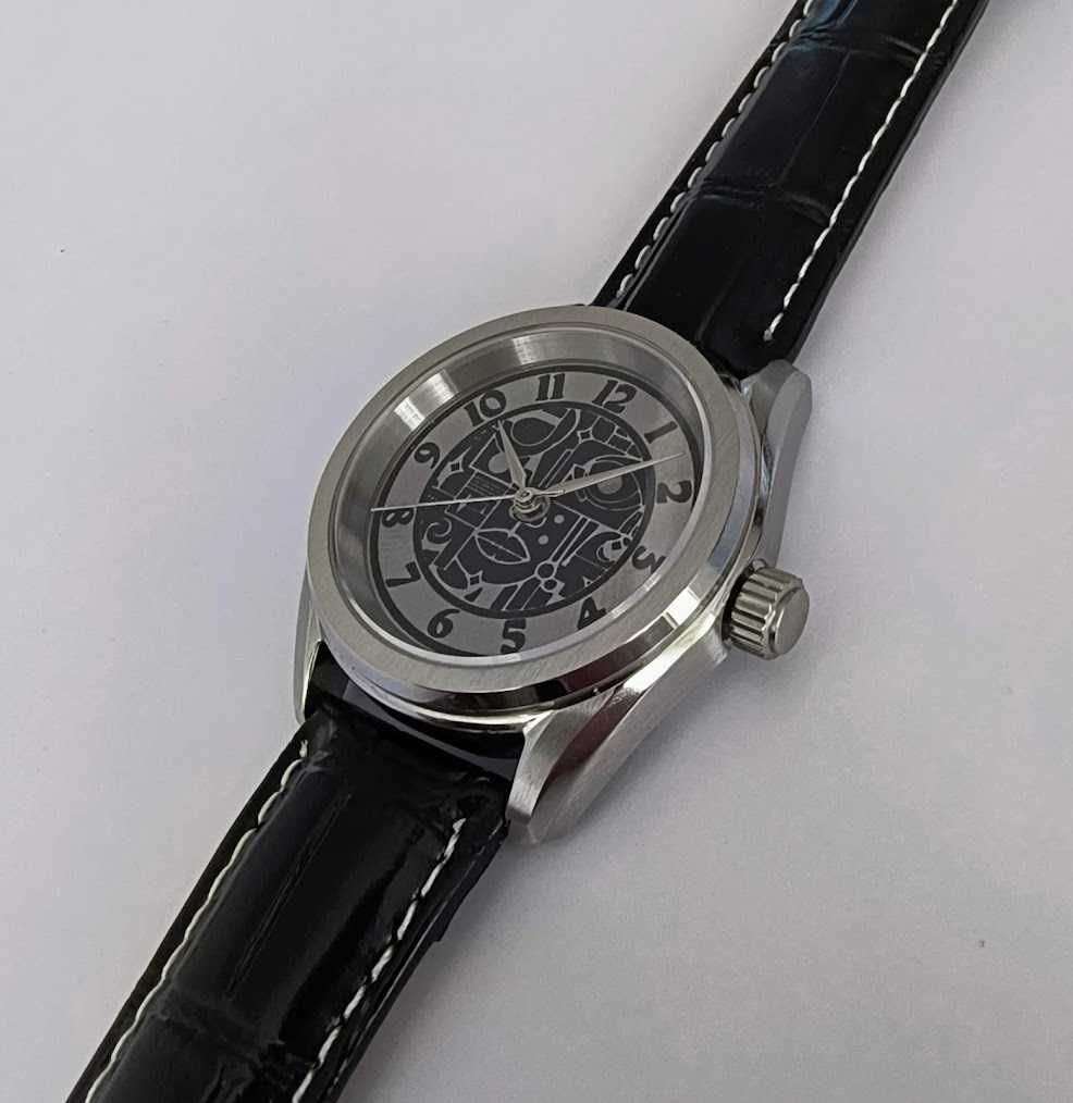 Custom - Picasso - Handmade - Seiko Automatic