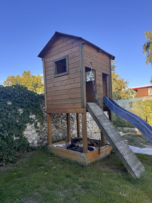Domek dla dzieci do ogrodu