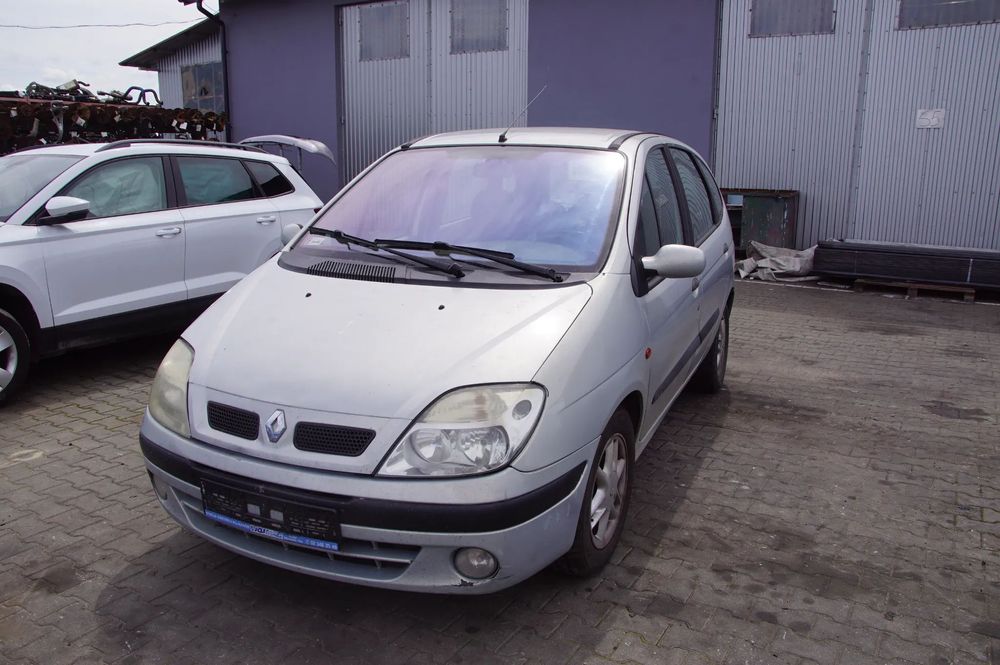 Auto na części - Renault Megane Scenic I Lift 1.9 dCi 102 KM F9Q732 JC5113 2001R Skrzynia Drzwi Szyba Lusterko Maska Zderzak Klapa Błotnik Deska Kokpit