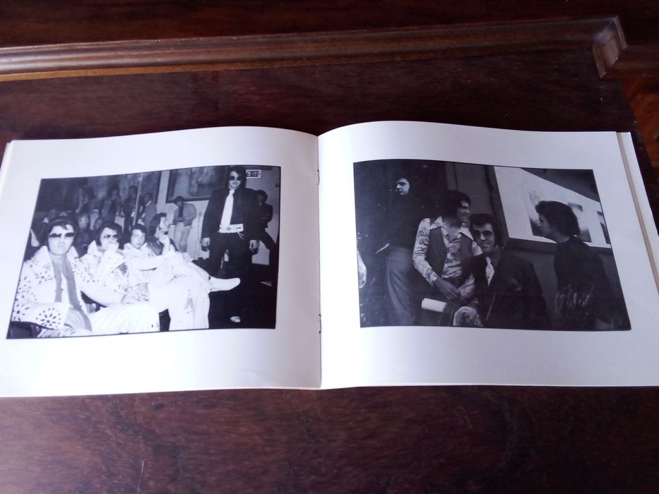 Livro de imitadores do Elvis Presley