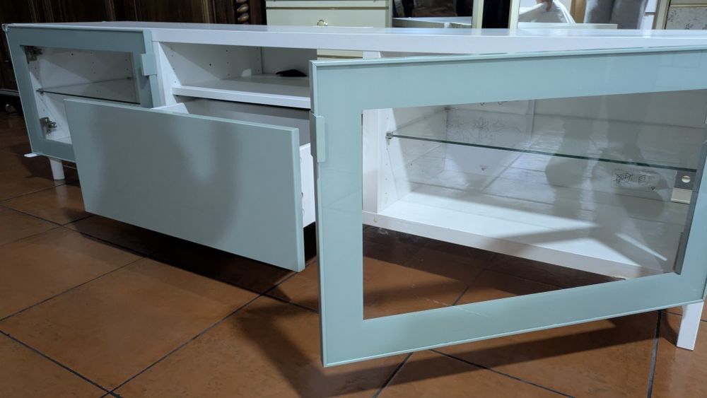 Móvel de TV/sala 1,80 x 0,42 x 0,50 m