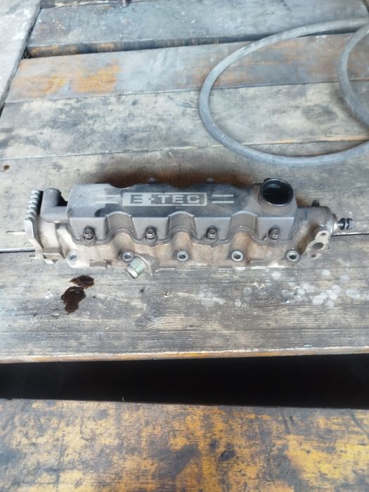 Распредвал, постель распредвала, клапанная крышка Ланос