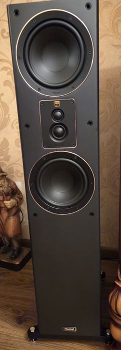 Продам акустическую систему  Magnat Signature 505 Mocco