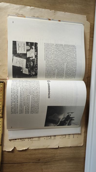 Livro  "Em forma com Jane Fonda" Antigo - Vintage
