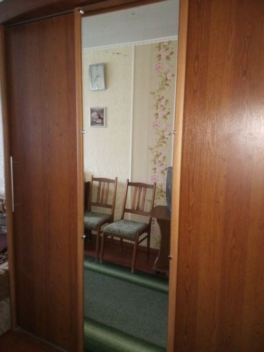 Шафа купе без дзеркала