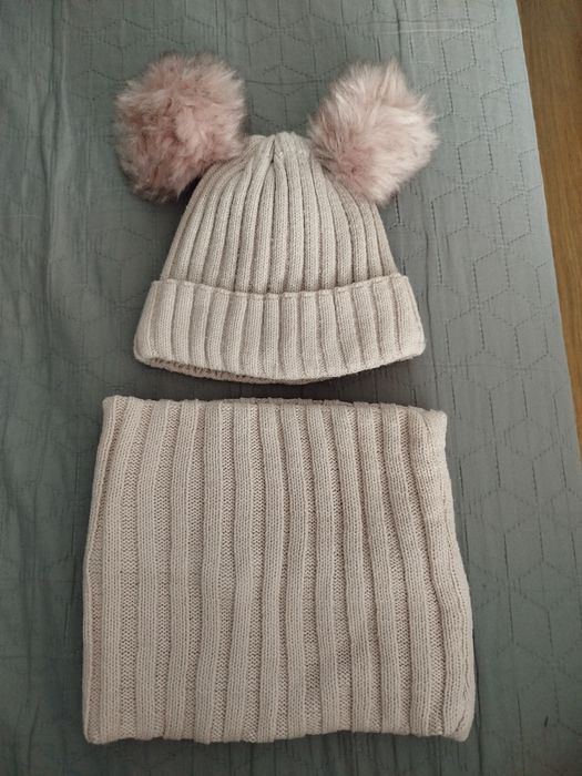 Komplet czapka z kominem