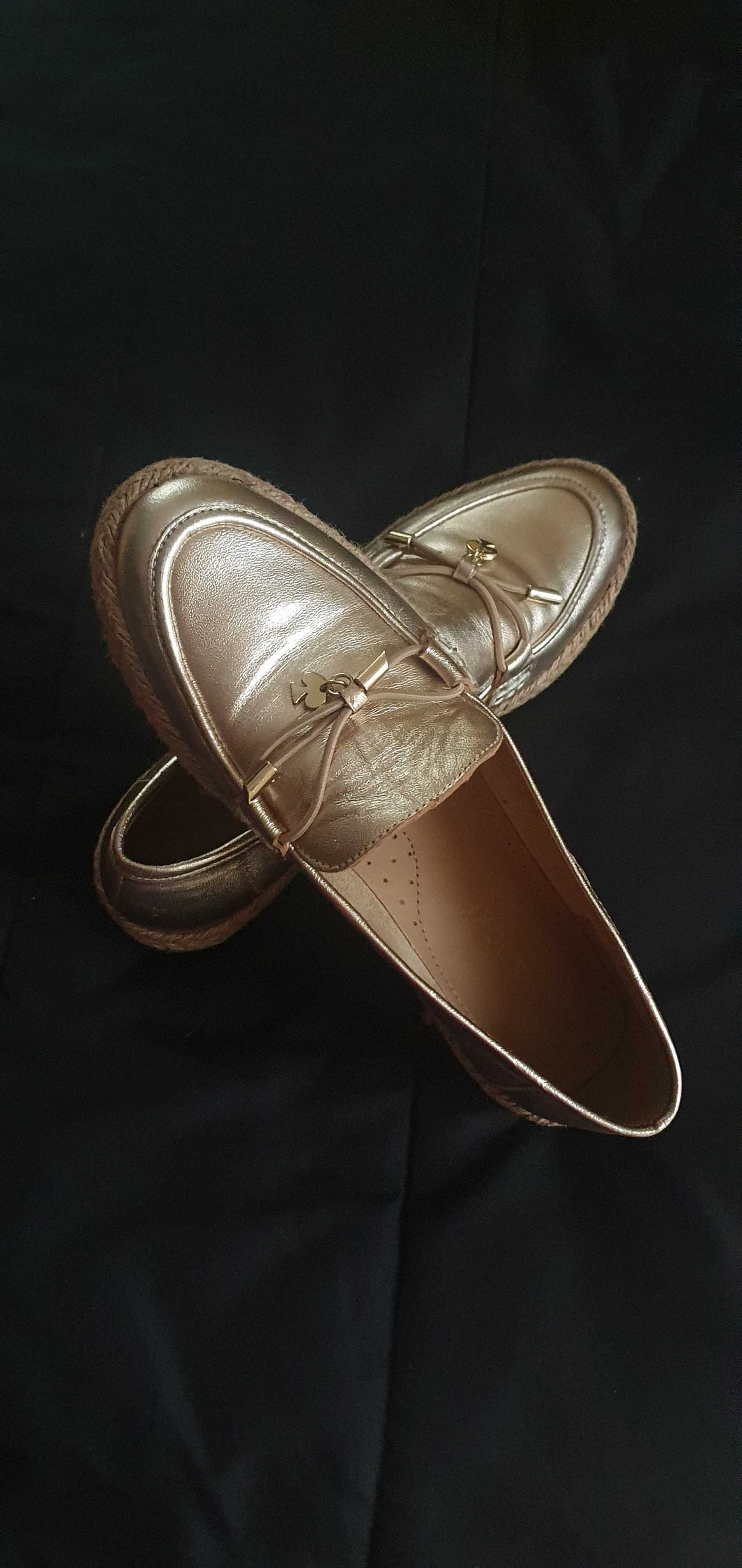Skórzane loafersy Lasocki 37