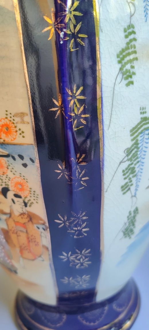 Антикварная фарфоровая ваза Сацума конца эпохи Эдо