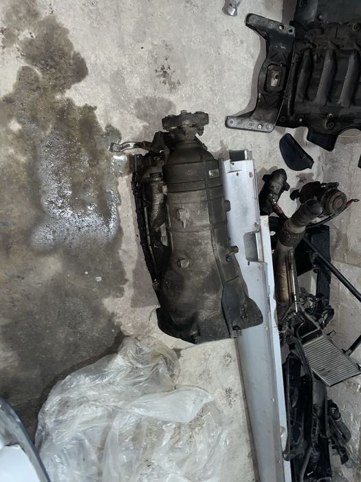 Бмв е61 після дтп М-обвісі по запчастинах