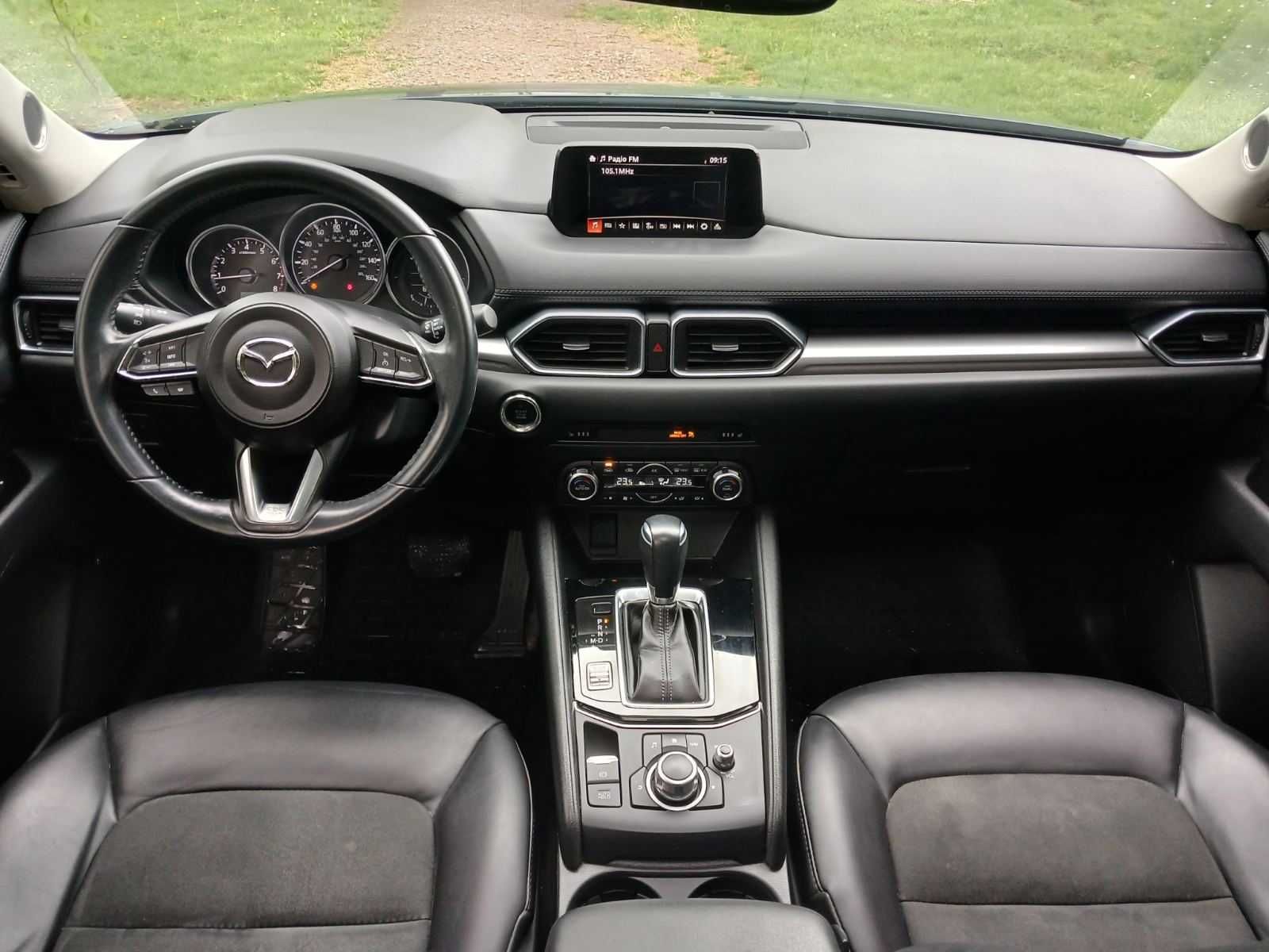 Mazda CX-5 2017 року 2,5 л. /бензин