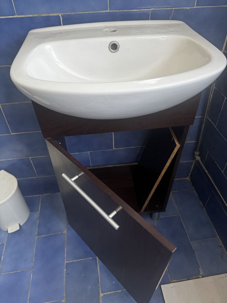 Movel de casa de banho