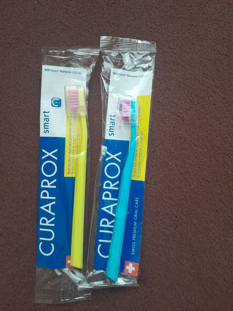 Miękkie szczoteczki do zębów dla dzieci  CURAPROX