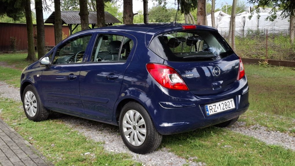 Opel Corsa D 1.3 cdti , Zadbana