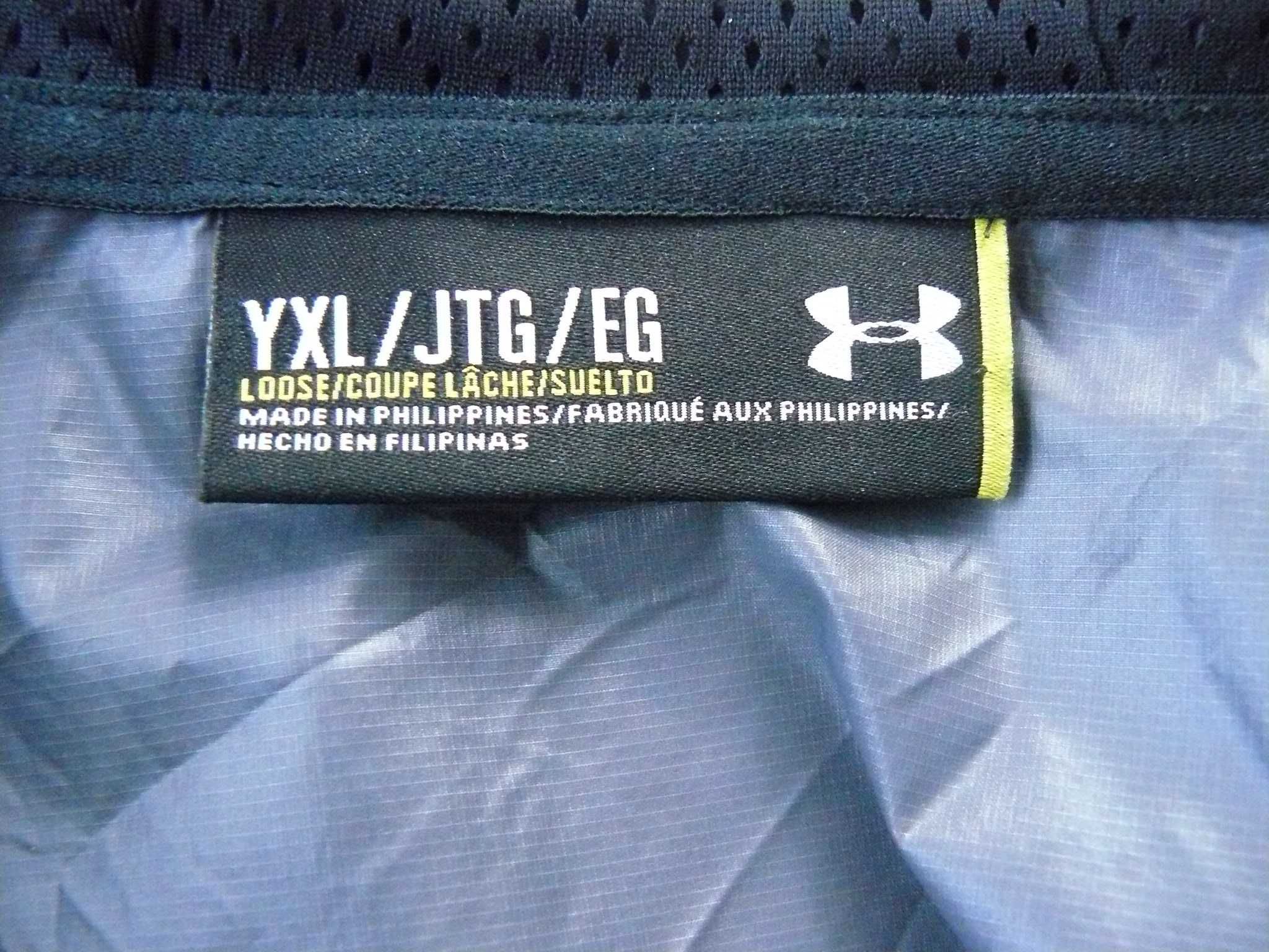 UNDER ARMOUR r S/XS kurtka przeciw deszczowa